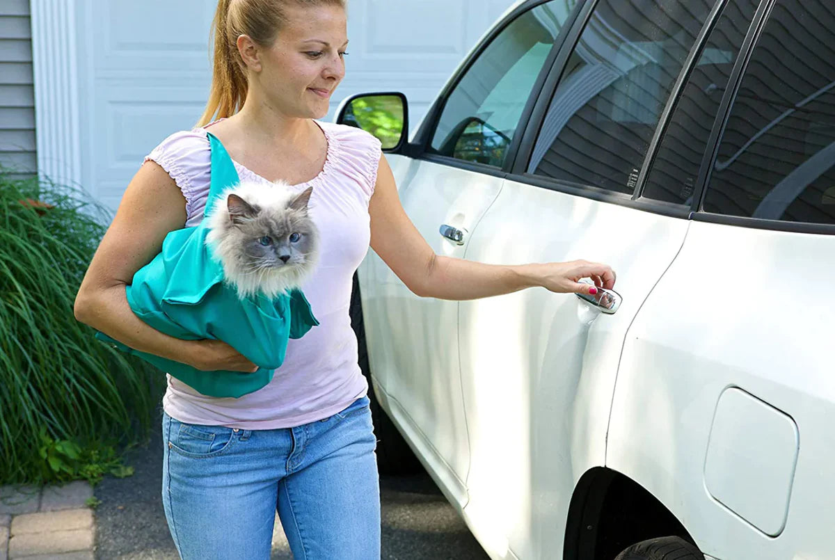 PurrPouch™ - Comfort en Rust voor Katten, Gemak voor Jou!